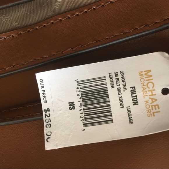 Michael Kors Fulton small belt bag Xbody clutch - Picture 6 of 8